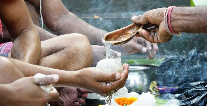 आश्विन कृष्ण प्रतिपदादेखि सुरु भएको सोह्रश्राद्ध आज समापन गरिँदै