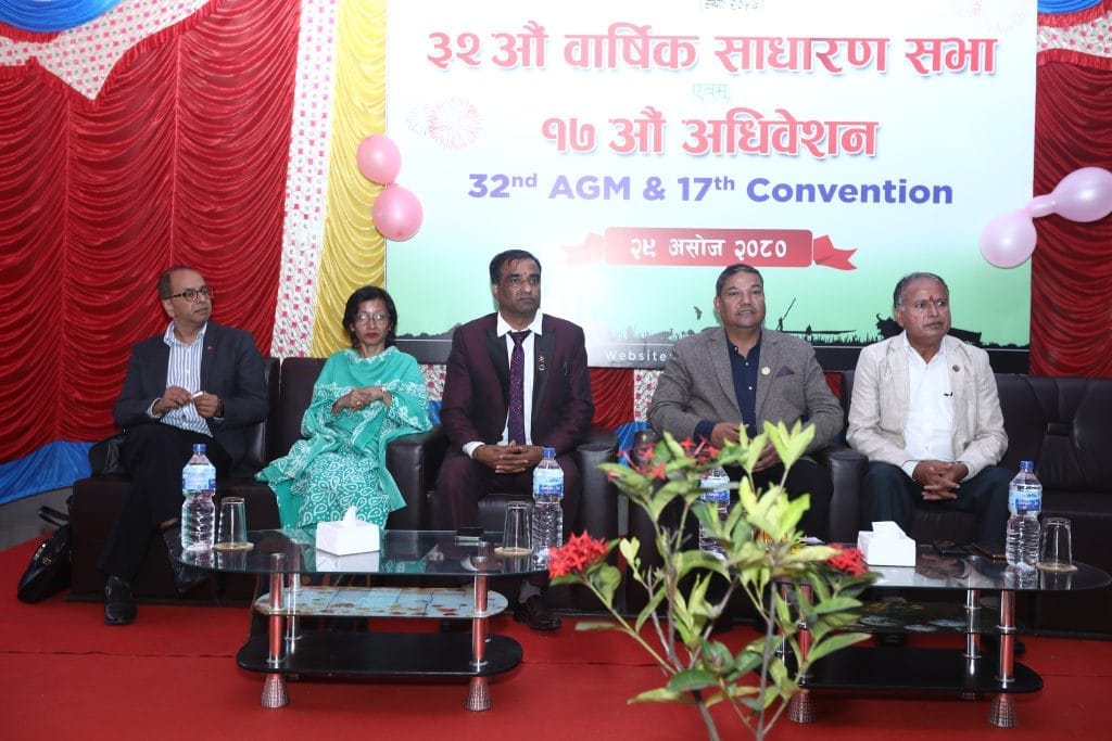 चितवन उद्योग संघमा सूर्य प्रसाद न्यौपाने, १७ औं अधिवेशन सम्पन्न