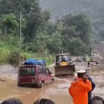 लेदो आएपछि विपि राजमार्ग अवरुद्ध 