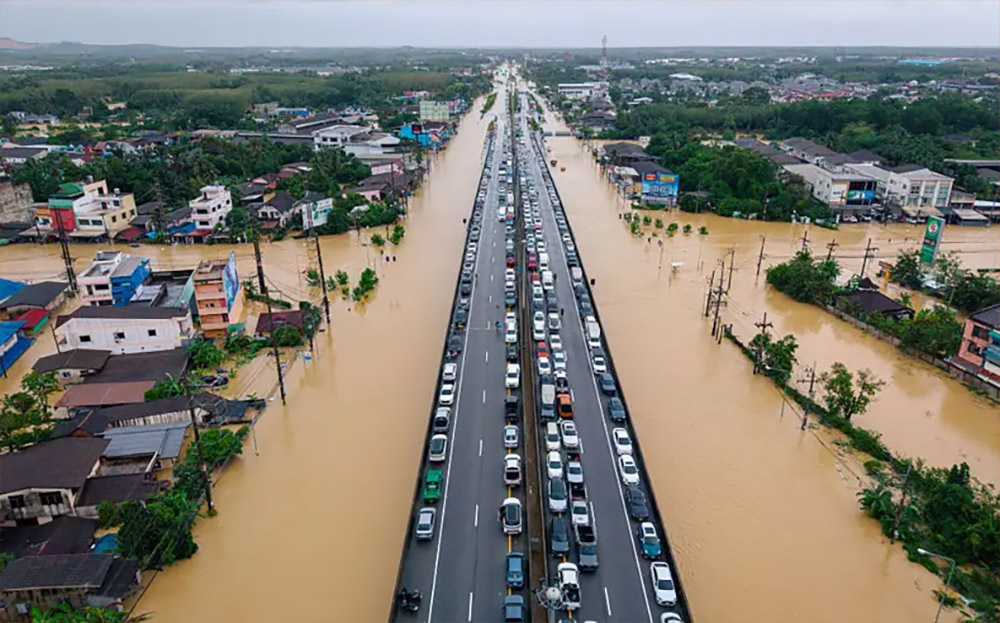 थाइल्याण्डमा पछिल्लो ३०० सय बर्षकै ठुलो बर्षा, १८ जनाको मृत्यु