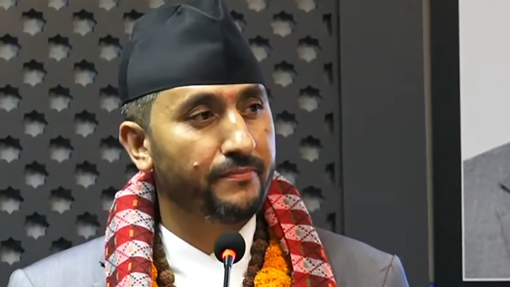 रास्वपाबाट चुनाव लड्न सञ्चारमन्त्री खरेलले राजीनामा दिदै