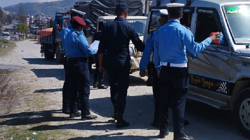 नागढुङ्गामा लागुपदार्थ सेवन गरी सवारी चलाउने ७ चालक पक्राउ