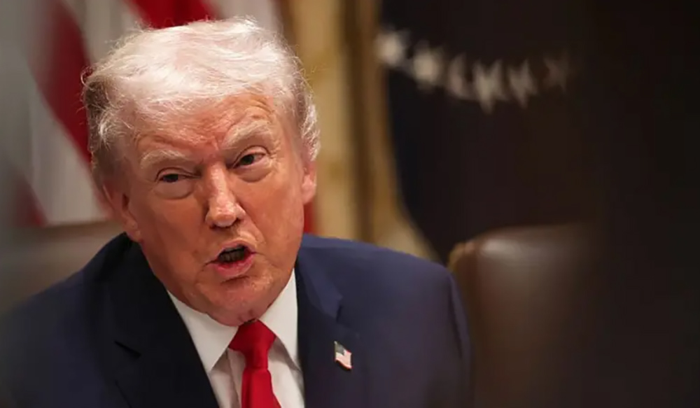 ट्रम्पले विश्वव्यापी भन्सार शुल्क १५ प्रतिशत पुर्याए