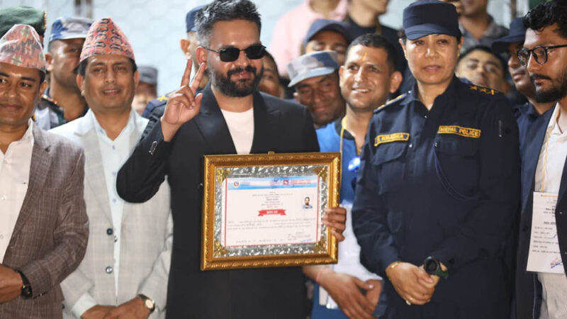 जितपछि बालेन शाहले बुझे प्रमाण पत्र