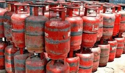 ग्यास नपाए अर्को कम्पनीको सिलिन्डर साट्न पाइने, सरकारको यस्तो निर्णय